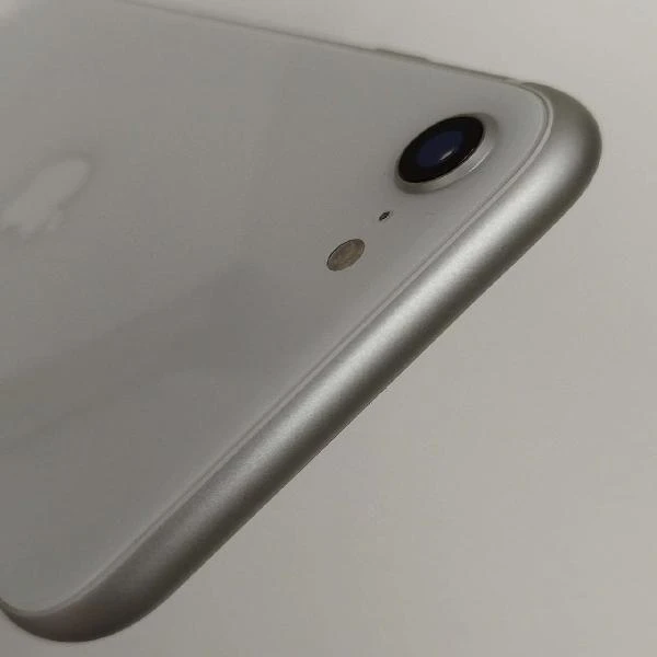 iPhoneSE 第2世代 SoftBank版SIMフリー 64GB MHGQ3J/A A2296 極美品 ホワイト