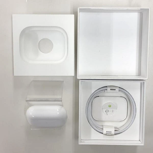 AirPods Pro 第2世代 USB-C MTJV3J/A  MTJV3J/A ホワイト