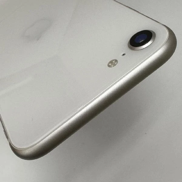 iPhoneSE 第3世代 au版SIMフリー 64GB MMYD3J/A 美品