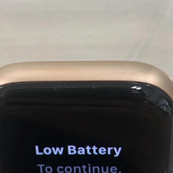 Apple Watch SE GPSモデル  MYDN2J/A