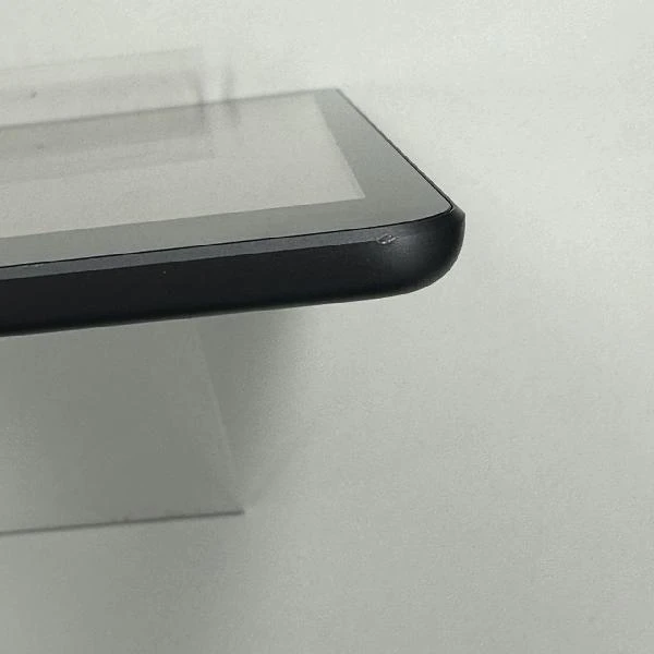 iPad 第7世代 docomo版SIMフリー 32GB MW6A2J/A A2198 美品