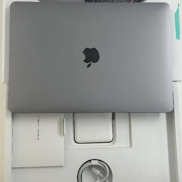 MacBook Pro 13インチ 2020 Thunderbolt 3ポートx4  2GHz Core i5 16GB 512GB A2251 美品 スペースグレイ