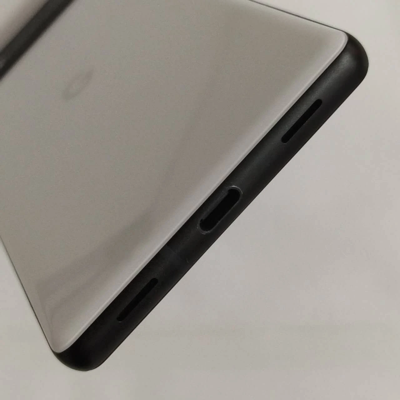 Google Pixel 6a au 128GB SIMロック解除済み GB17L