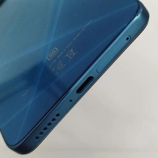 Xiaomi POCO X4 Pro 5G SIMフリー 128GB Simロック解除済み 2201116PG 極美品 No 商品カラー