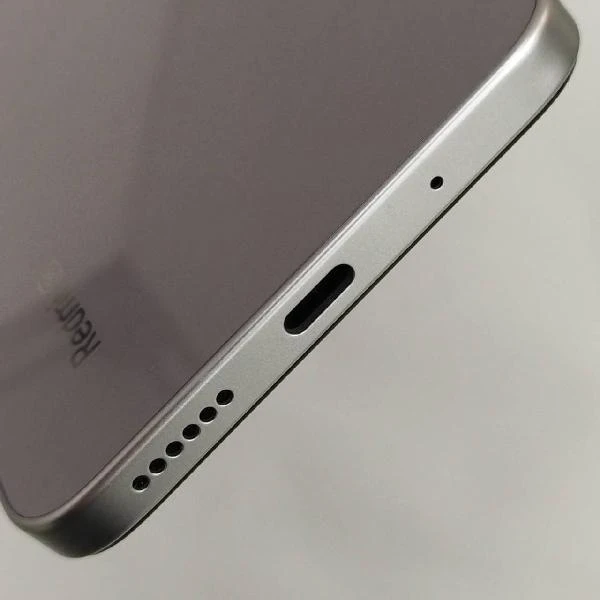 Redmi 12 5G XIG03 au 128GB Simロック解除済み XIG03 極美品