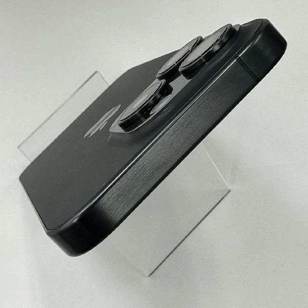 iPhone15 Pro Apple版SIMフリー 512GB MTUH3J/A A3101 極美品 No 商品カラー