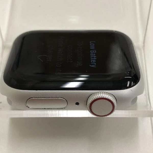 Apple Watch Nike SE GPS + Cellularモデル 32GB MYYW2J/A