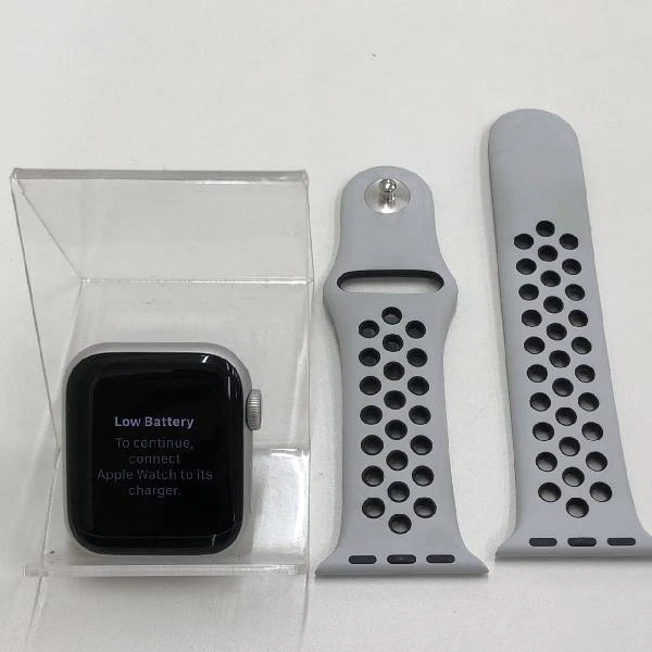 Apple Watch Nike SE GPS + Cellularモデル 32GB MYYW2J/A