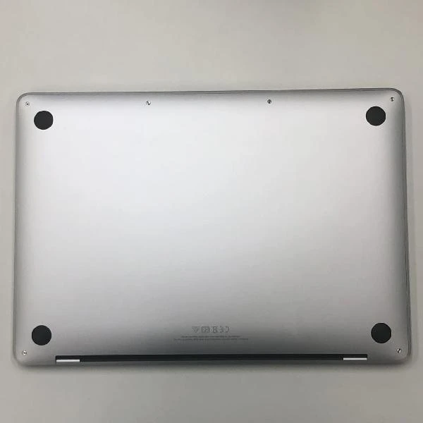 MacBook Pro 13インチ M2 2022  16GB 256GB A2338 新品同様 シルバー