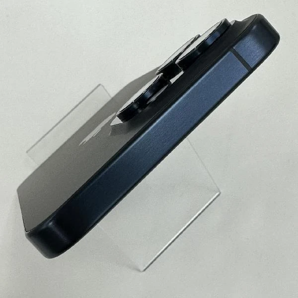 iPhone15 Pro Max Apple版SIMフリー 512GB MU6X3J/A A3105 極美品 No 商品カラー