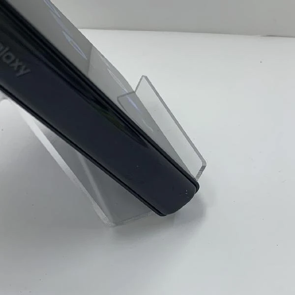 Galaxy Z Fold3 5G SCG11 au 256GB SIMロック解除済