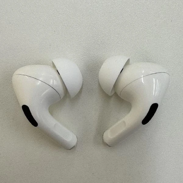 AirPods Pro  MWP22J/A ホワイト