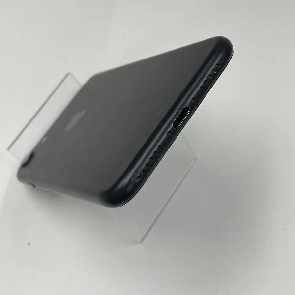 iPhone7 au版SIMフリー 256GB MNCQ2J/A A1779 ブラック