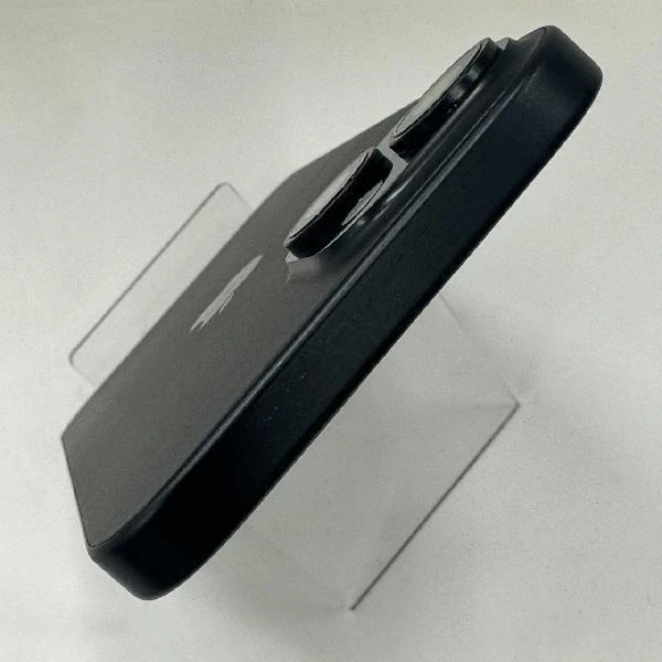 iPhone15 Apple版SIMフリー 512GB MTMU3J/A A3089 美品