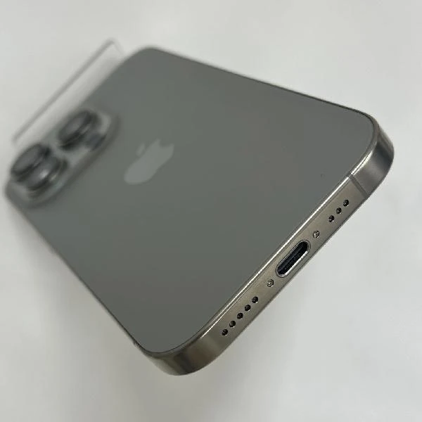 iPhone16 Pro Apple版SIMフリー 256GB MYN33J/A A3292 新品同様 No 商品カラー