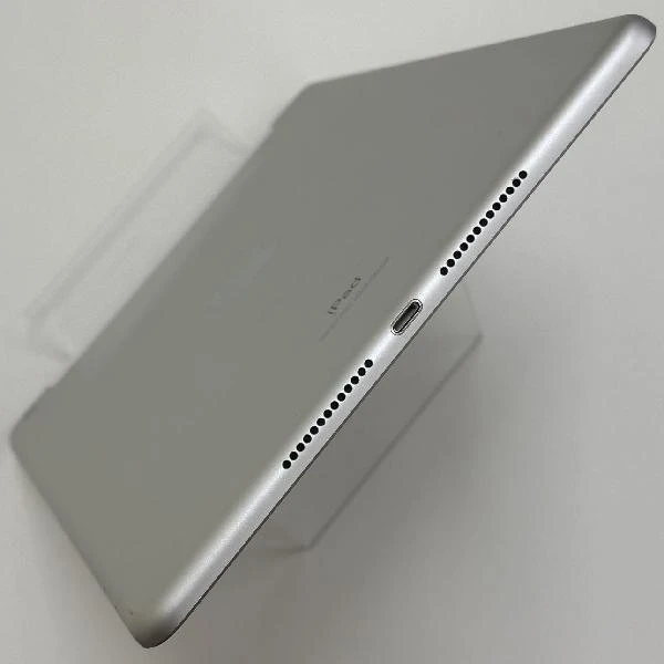iPad 第7世代 32GB シルバー au版SIMフリー MW6C2J/A 美品