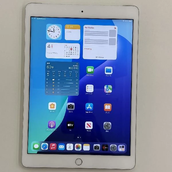 iPad 第7世代 32GB シルバー au版SIMフリー MW6C2J/A 美品