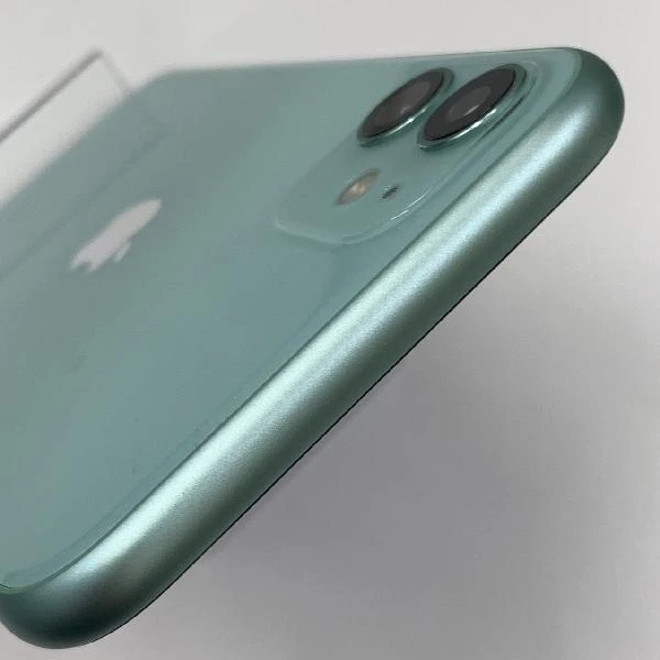 iPhone11 au版SIMフリー 128GB MHDN3J/A A2221　美品 グリーン