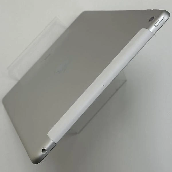 iPad 第7世代 au版SIMフリー 32GB NW6C2J/A A2198 美品