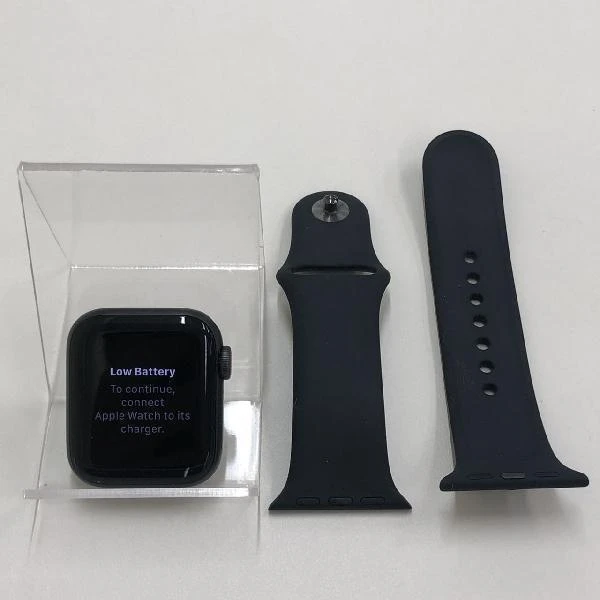 Apple Watch SE GPS + Cellularモデル  MKR23J/A 極美品