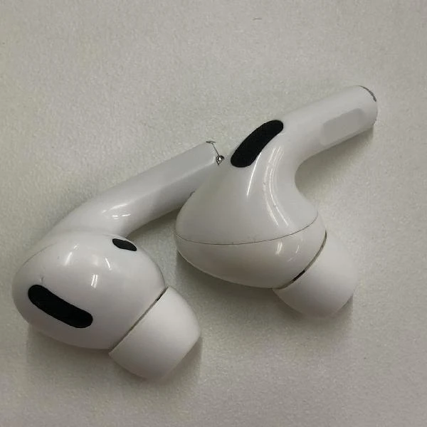 AirPods Pro  MWP22J/A ホワイト