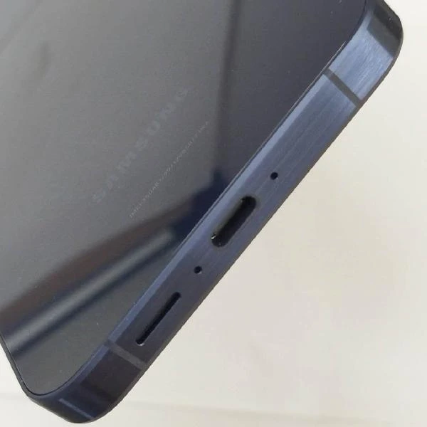 Galaxy A55 5G SC-53E docomo 128GB SIMロック解除済 SC-53E 新品同様