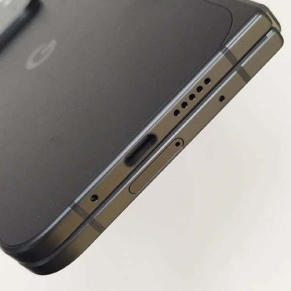 Google Pixel 9 Pro Fold 国内版SIMフリー 256GB SIMロック解除済 GC15S 新品同様 No 商品カラー