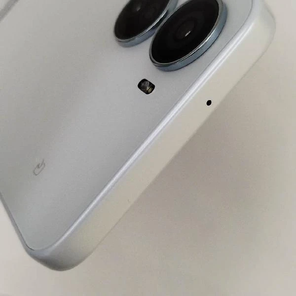 Libero 5G IV A302ZT Y!mobile 128GB SIMロック解除済 A302ZT 新品同様