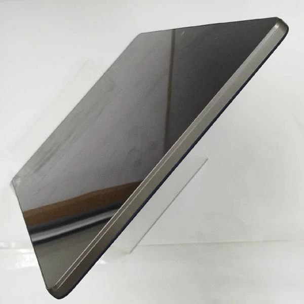 Qua tab PZ LGT32 au 16GB SIMロック解除済 LGT32 極美品 No 商品カラー