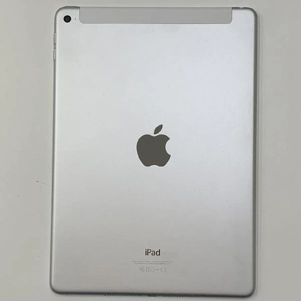 iPad Air 第2世代 docomo 128GB MGWM2J/A A1567 シルバー