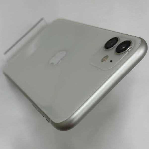 iPhone11 Apple版SIMフリー 256GB MWM82J/A A2221 ホワイト