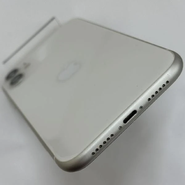 iPhone11 SoftBank版SIMフリー 256GB MHDQ3J/A A2221 ホワイト