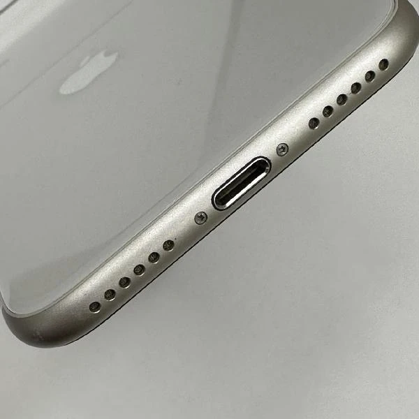 iPhoneSE 第3世代 SoftBank版SIMフリー 64GB MMYD3J/A 美品