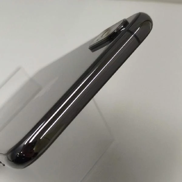 iPhoneXS 256GB SoftBank版SIMフリー MTE02J/A 極美品