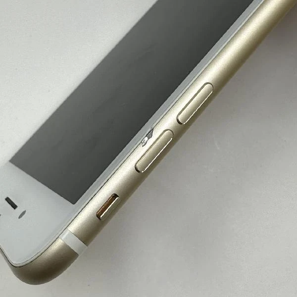 iPhone7 Plus docomo版SIMフリー 128GB MN6H2J/A A1785 美品 ゴールド