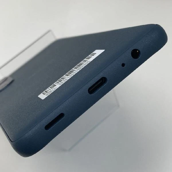 arrows We2 F-52E 64GB docomo版SIMフリー　新品同様 No 商品カラー