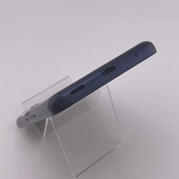 arrows We F-51B docomo 64GB 開封未使用品