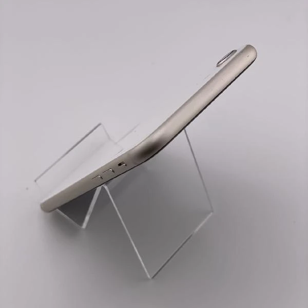 iPhoneSE 第3世代 SoftBank版SIMフリー 64GB MMYD3J/A 美品