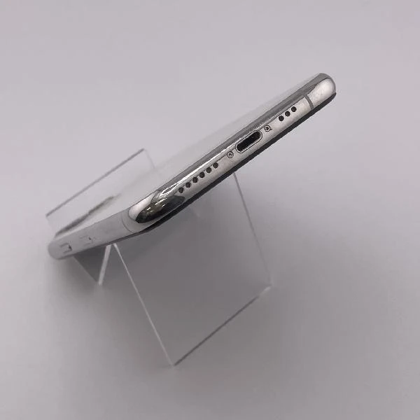 iPhone11 Pro au版SIMフリー 64GB MWC32J/A A2215