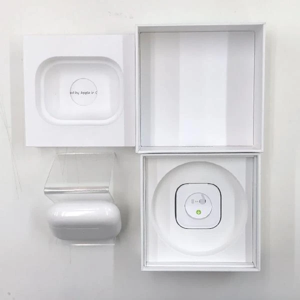 AirPods Pro  MWP22J/A ホワイト