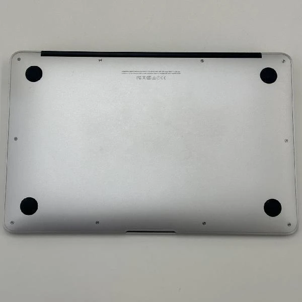 MacBook Air 11インチ Early 2015  1.6GHz Core i5 4GB 128GB A1465 シルバー