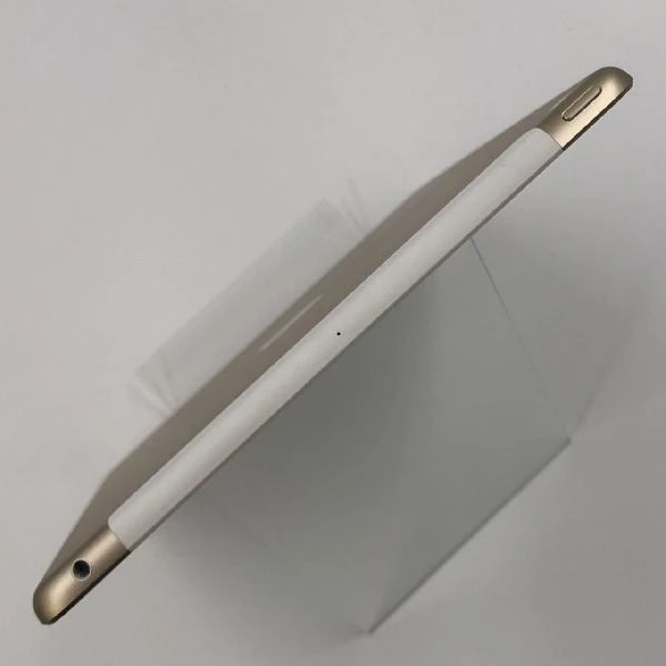 iPad 第5世代 SoftBank版SIMフリー 32GB NPG42J/A A1823 極美品