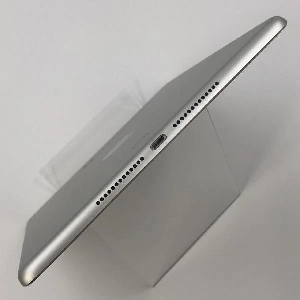 iPad 第6世代 Wi-Fiモデル 32GB MR7G2J/A A1893 訳あり品