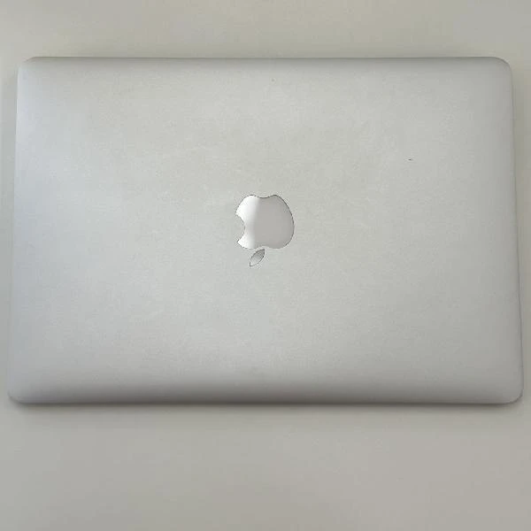 MacBook Air 13インチ Early 2015 1.6GHz Core i5 8GB 256GB シルバー A1466 訳あり品