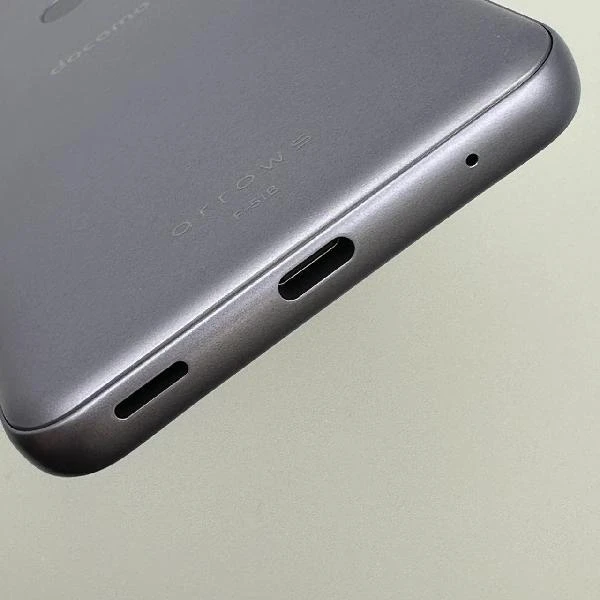 arrows We F-51B docomo 64GB SIMロック解除済 開封未使用品