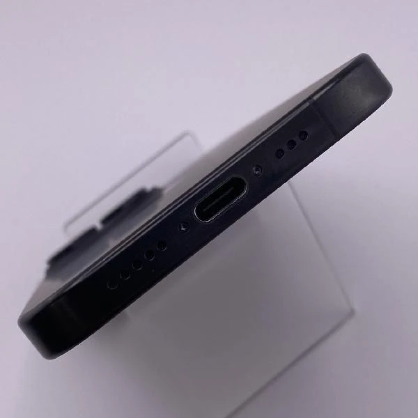 iPhone15 Pro Apple版SIMフリー 128GB MTU73J/A A3101 美品 ブラックチタニウム