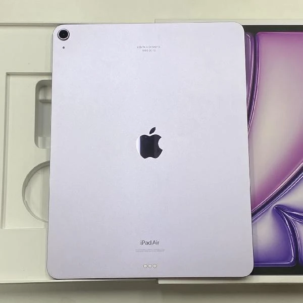 iPad Air 第6世代 13インチ Wi-Fiモデル 128GB PV2C3J/A A2898