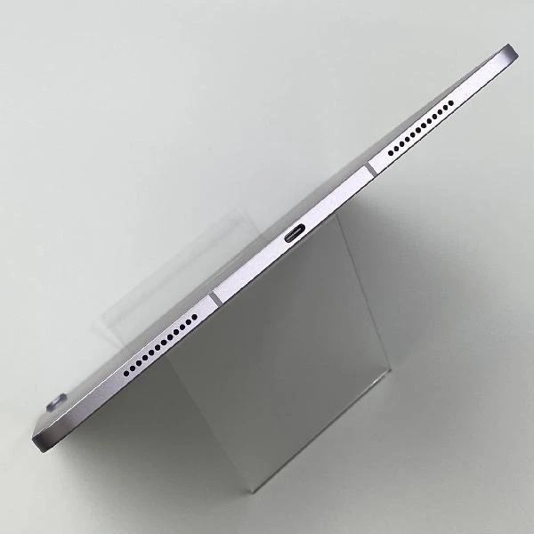 iPad Air 第6世代 13インチ docomo版SIMフリー 128GB MV6U3J/A A2899 新品同様