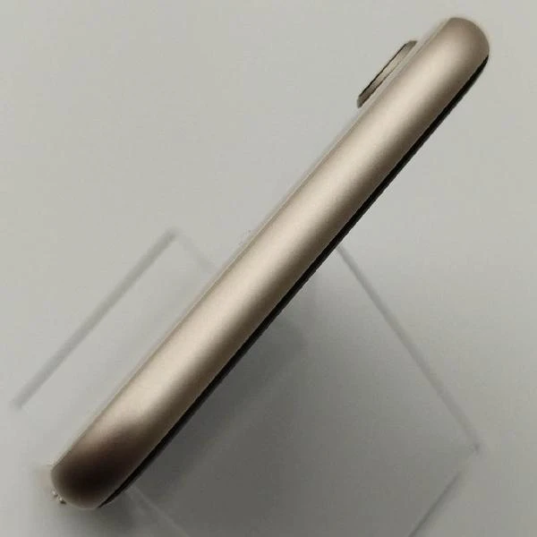 iPhoneSE 第3世代 SoftBank版SIMフリー 128GB MMYG3J/A A2782 極美品