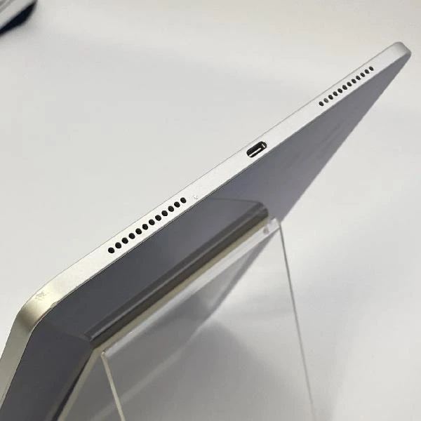 iPad Air 第4世代 Wi-Fiモデル 256GB FYFW2J/A シルバー